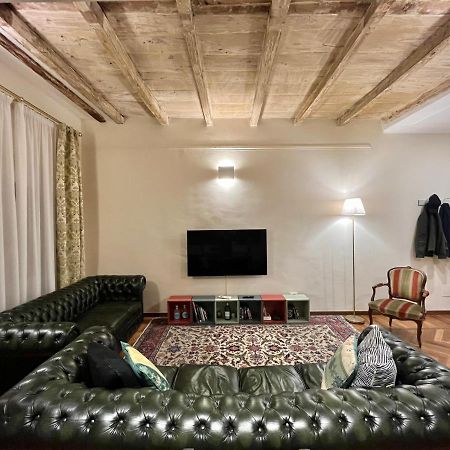 Lovely 1 Bedroom Apartment Nearby Piazza Maggiore Болоня Екстериор снимка